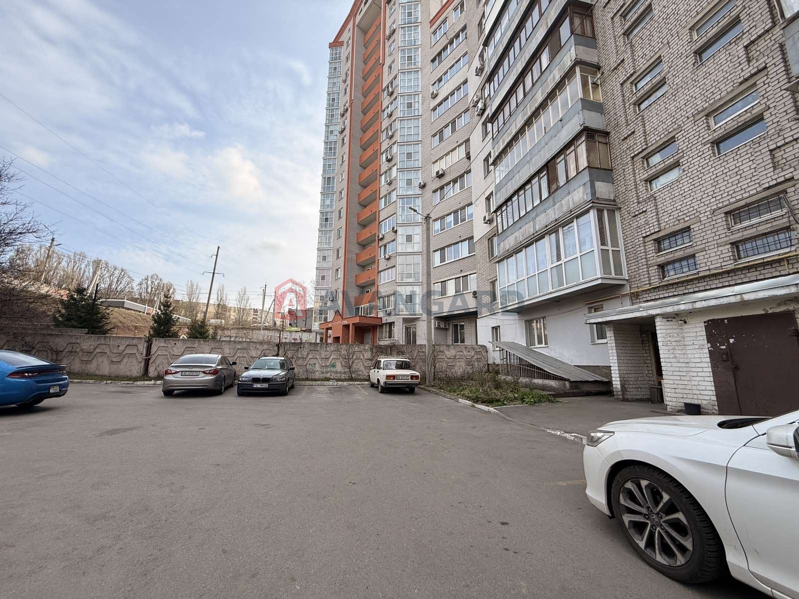 2 ��. ��������, 55/30/9 ��. �., 9/11 ������ ���� 7