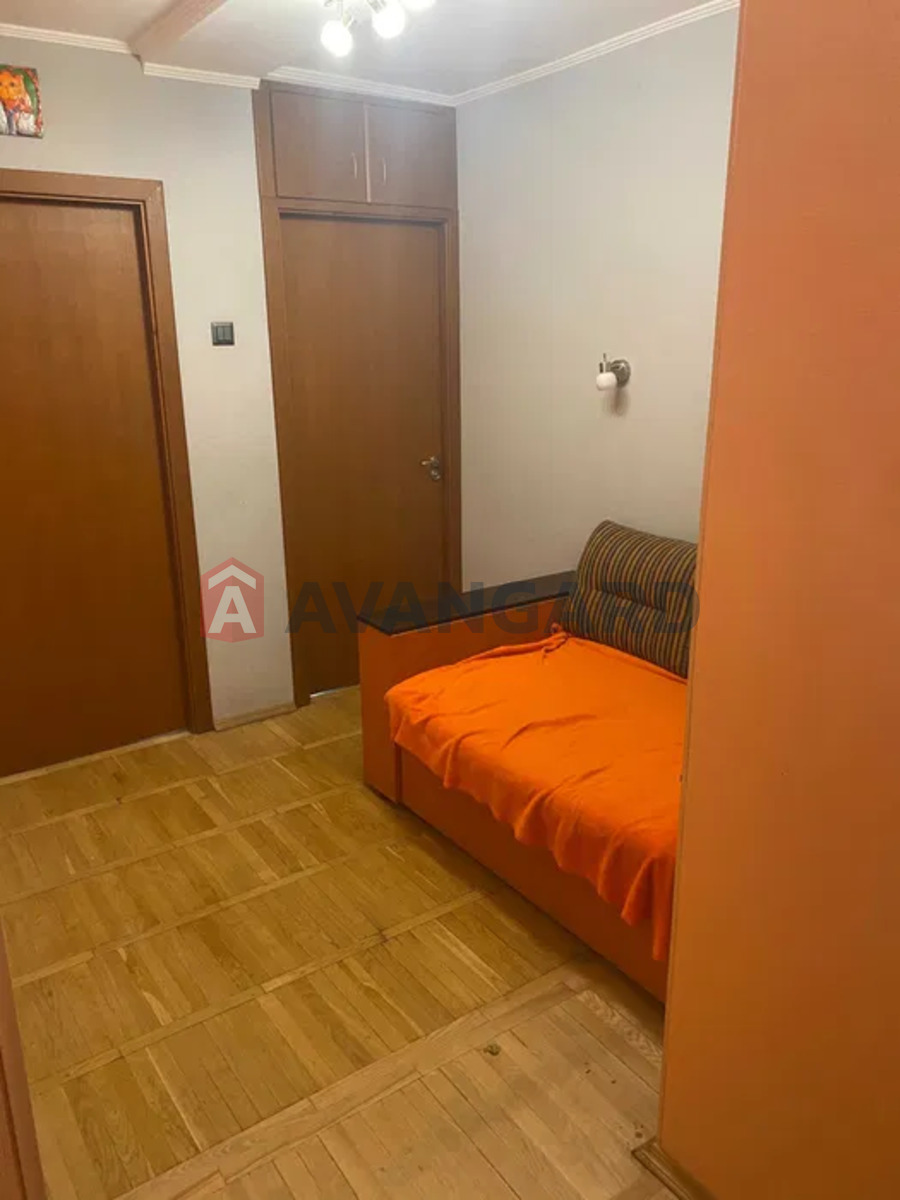 2 ����. ��������, 61/-/9 ��. �., 6/10 ���� ���� 14