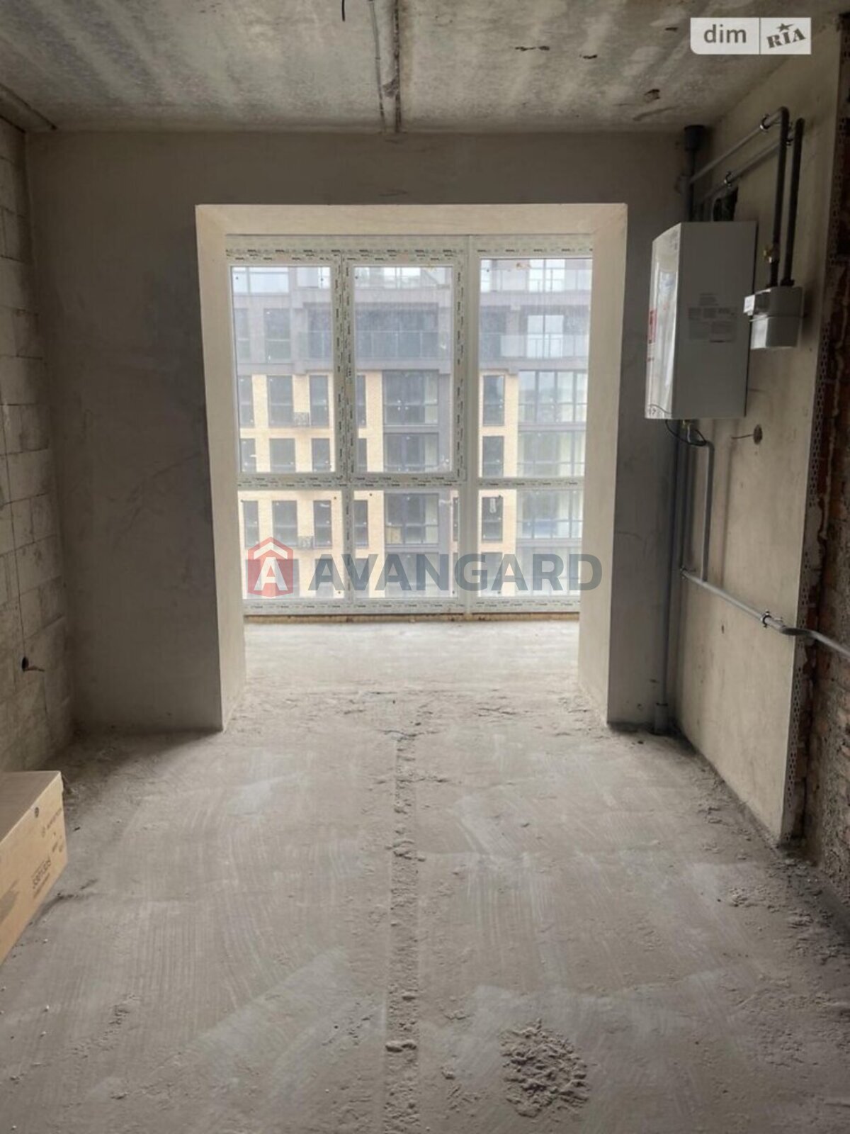 2 ��. ��������, 68/34/16 ��. �., 8/10 ������ ���� 9