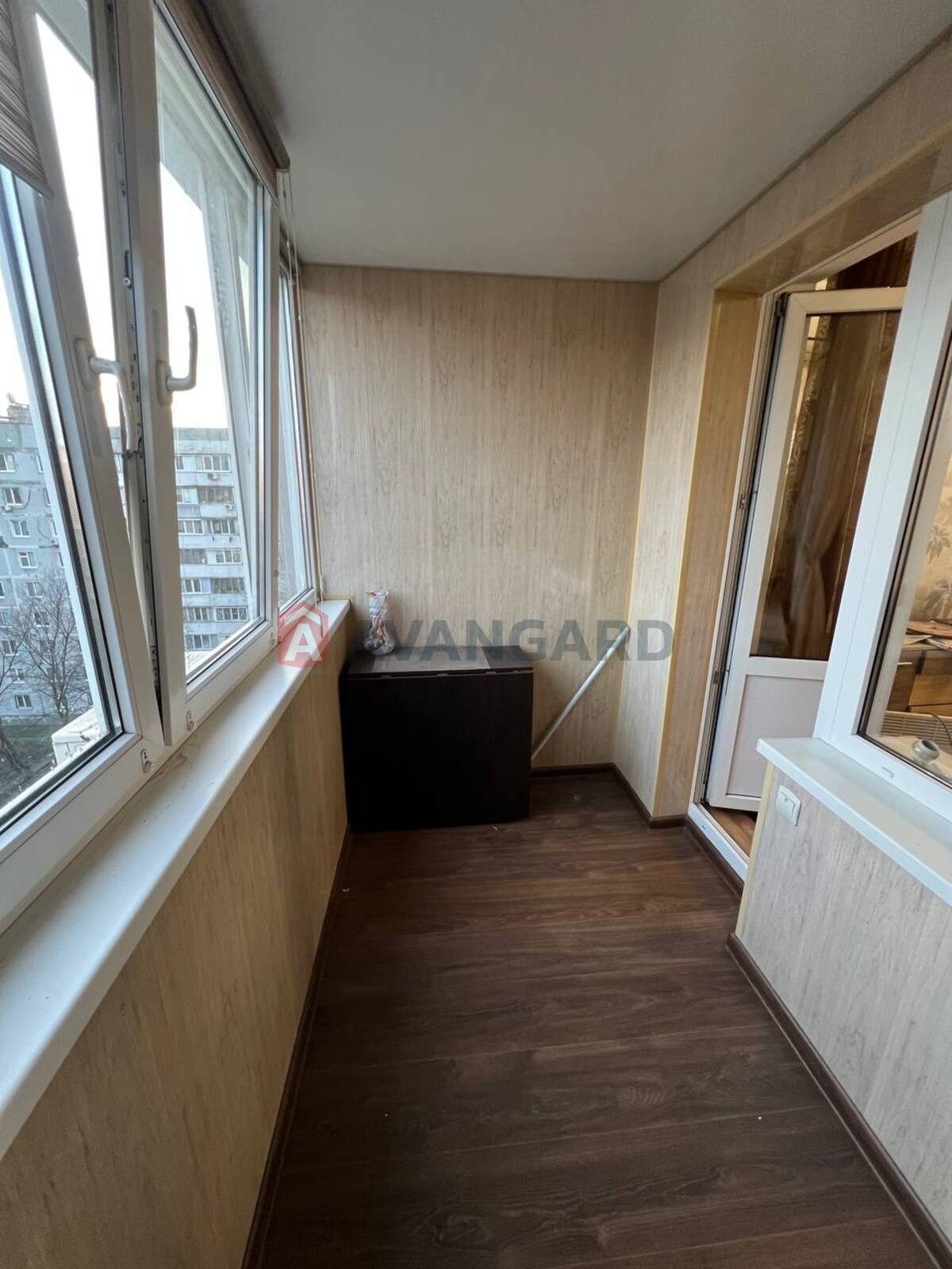 2 ����. ��������, 50/29/8 ��. �., 9/9 ���� ���� 3