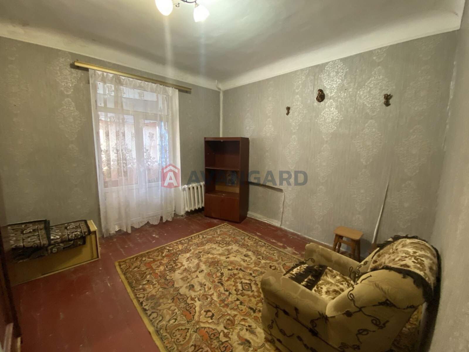 2 ��. ��������, 50/-/6 ��. �., 2/2 ������ ���� 8