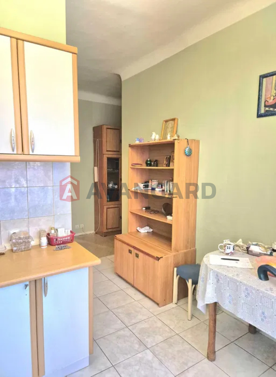 3 ��. ��������, 70/-/9 ��. �., 2/5 ������ ���� 5