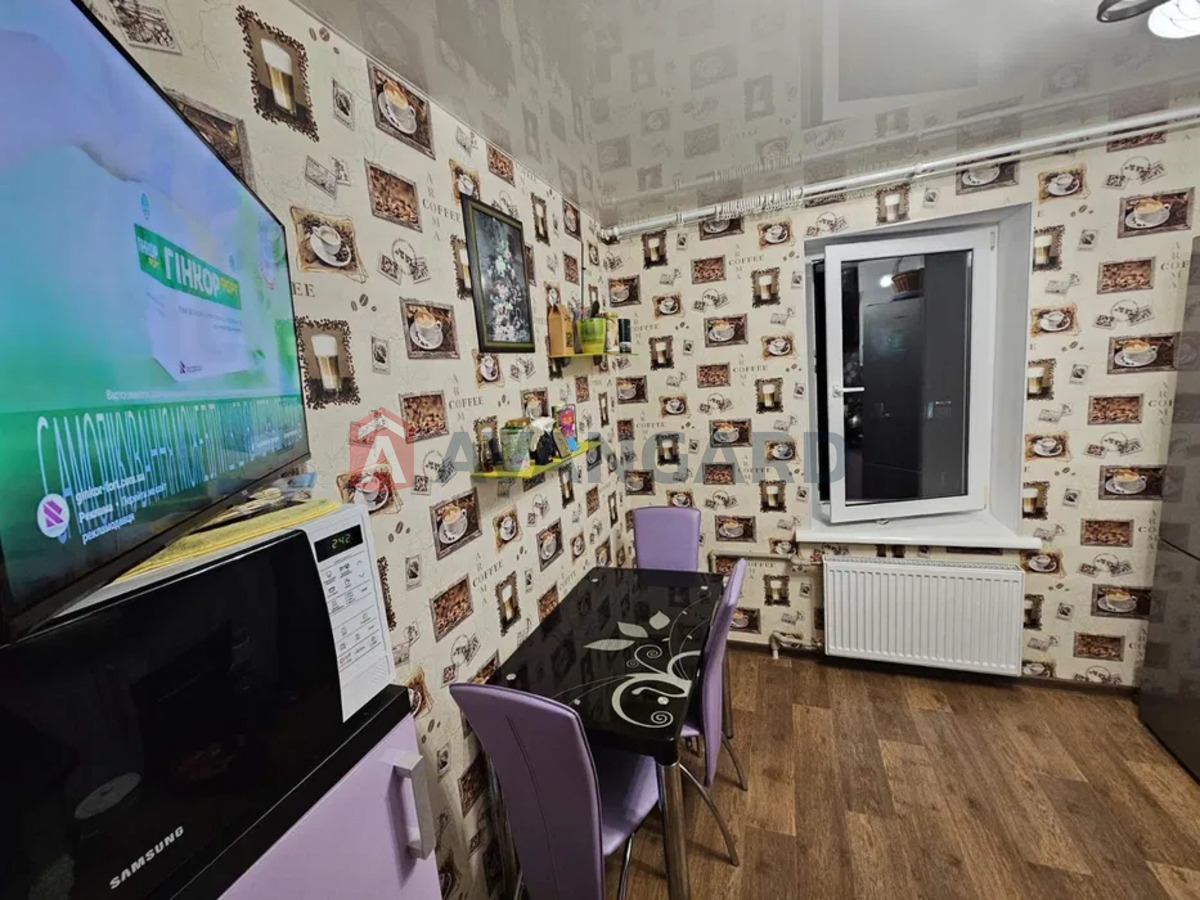 2 ��. ��������, 49/-/8 ��. �., 9/9 ������ ���� 16