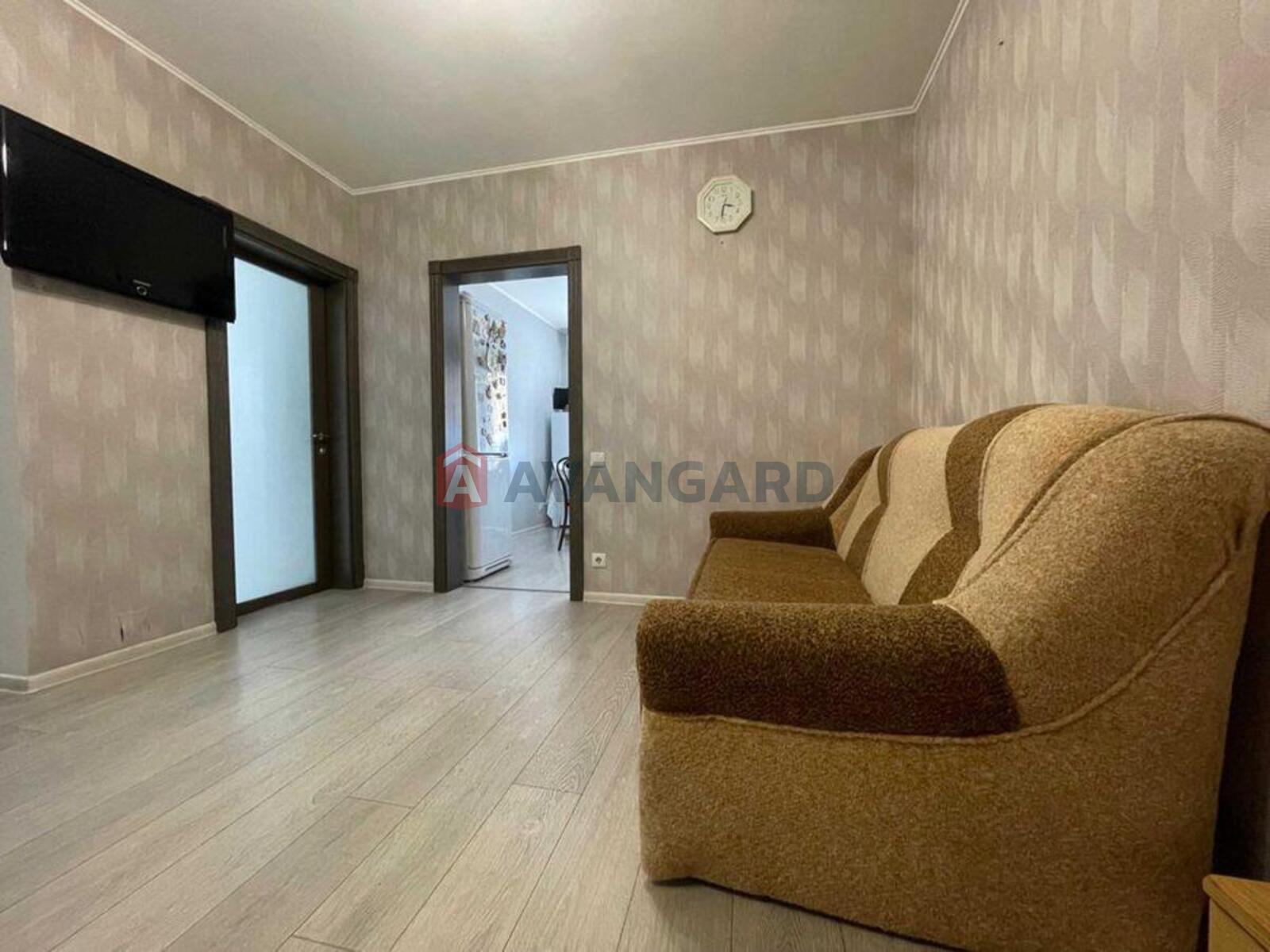 2 ��. ��������, 69/-/17 ��. �., 25/25 ������ ���� 3