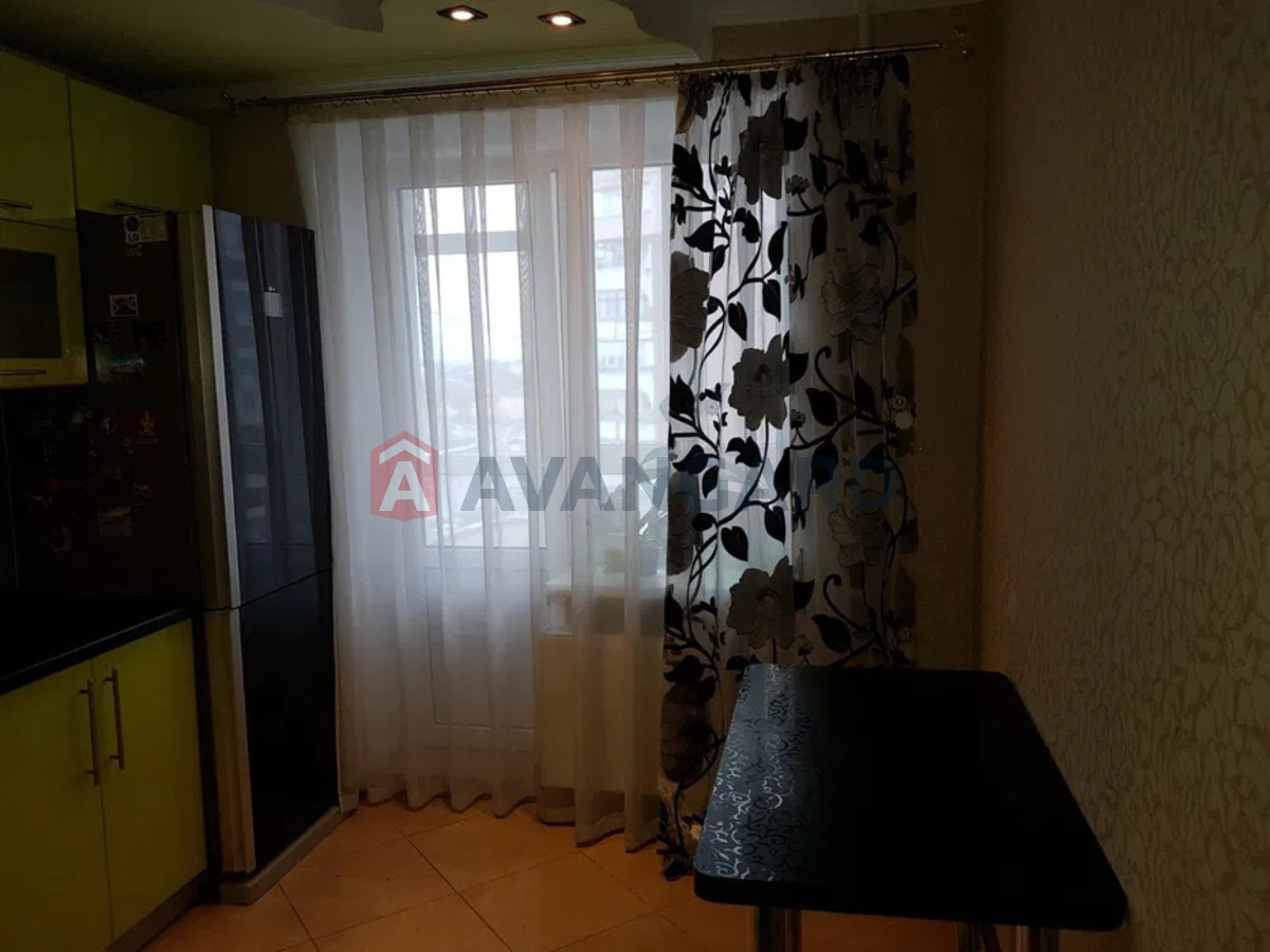 1 ��. ��������, 35/-/9 ��. �., 8/8 ������ ���� 1