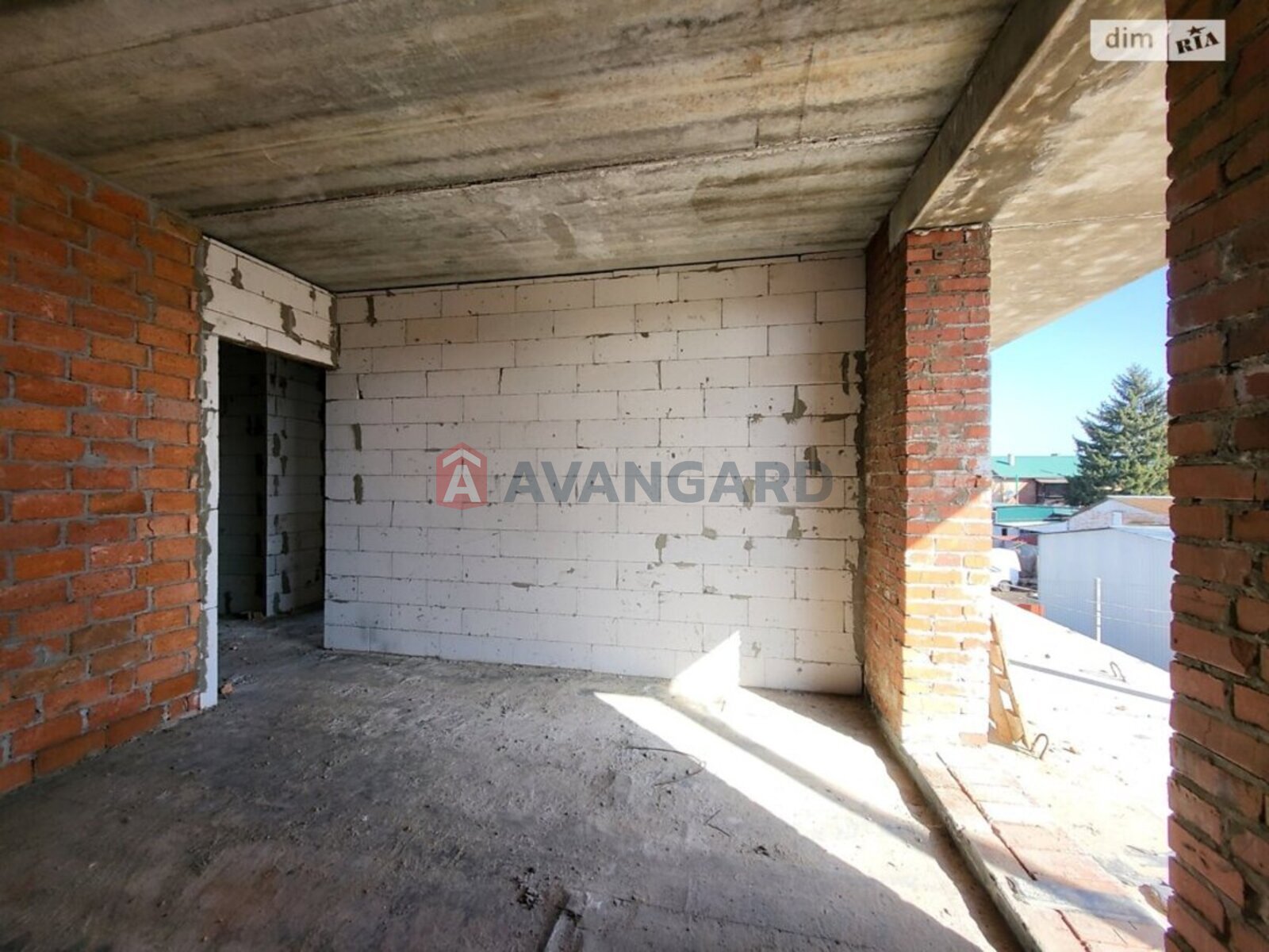 2 ��. ��������, 76/-/15 ��. �., 2/5 ������ ���� 4