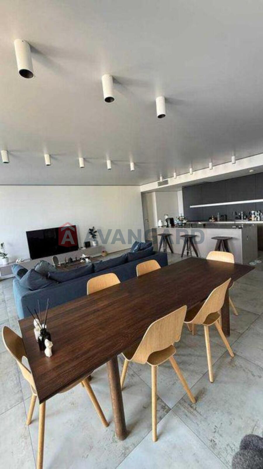 2 ��. ��������, 135/-/25 ��. �., 24/24 ������ ���� 2