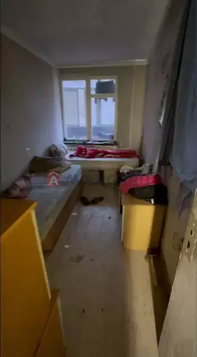 2 ��. ��������, 43/-/10 ��. �., 1/9 ������ ���� 3