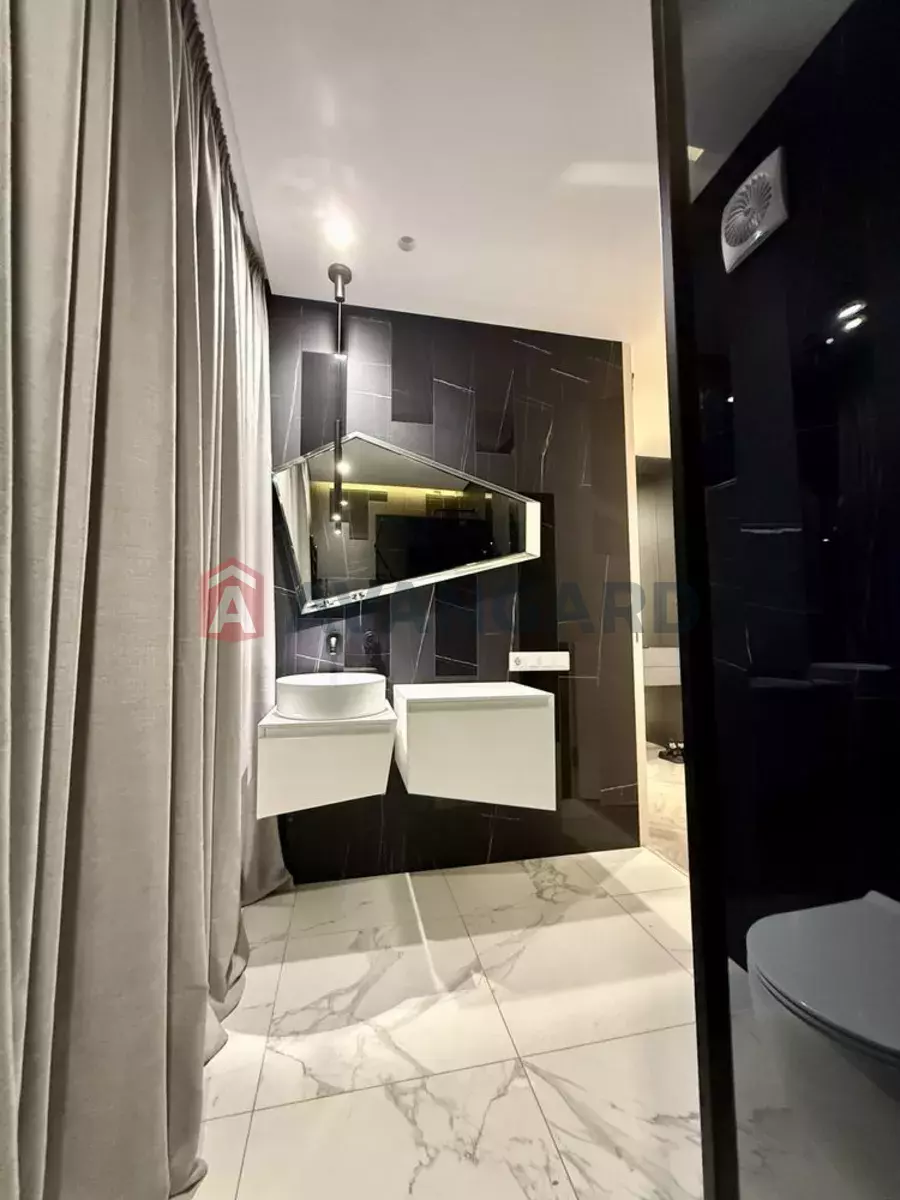 2 ��. ��������, 66/-/18 ��. �., 9/12 ������ ���� 8