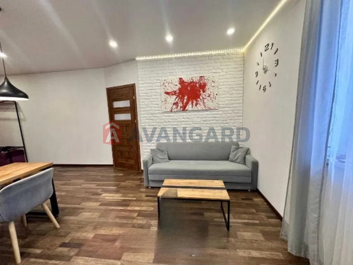 1 ��. ��������, 48/-/25 ��. �., 1/25 ������ ���� 7