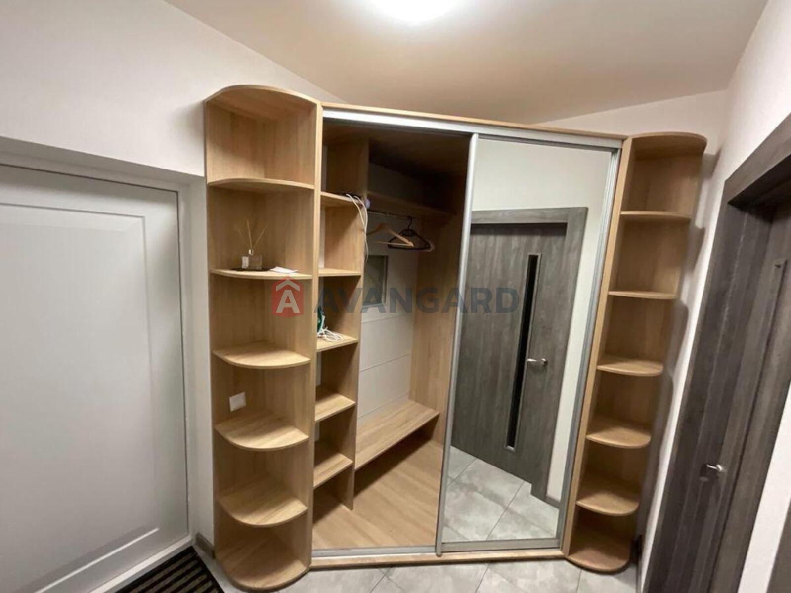 1 ��. ��������, 40/-/12 ��. �., 11/25 ������ ���� 7