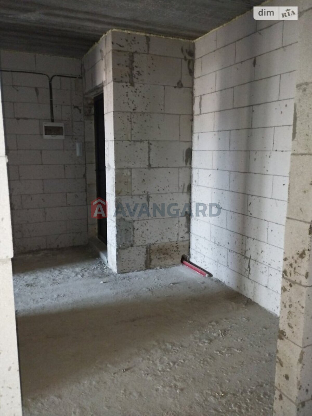 1 ��. ��������, 52/17/15 ��. �., 6/10 ������ ���� 18