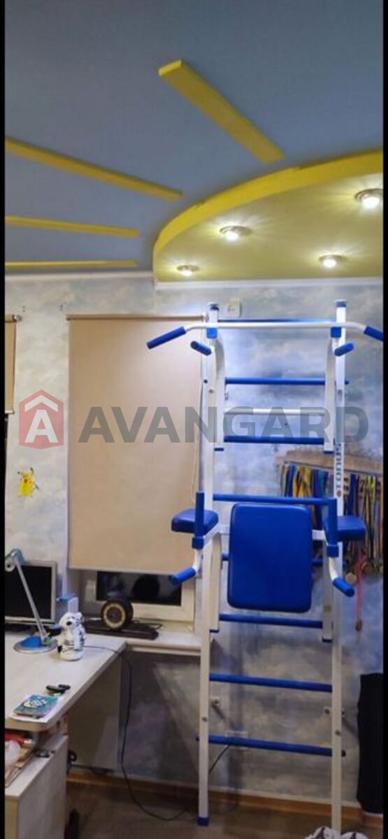 3 ����. ��������, 66/-/9 ��. �., 3/3 ���� ���� 8