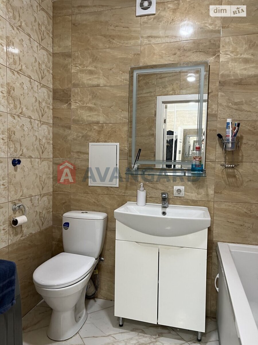 2 ��. ��������, 85/35/20 ��. �., 4/6 ������ ���� 10