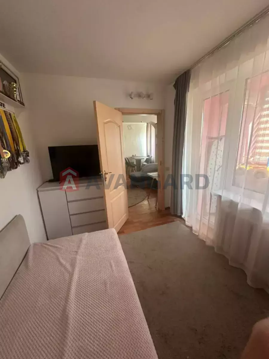 2 . , 45/16/22 . ., 9/9   6