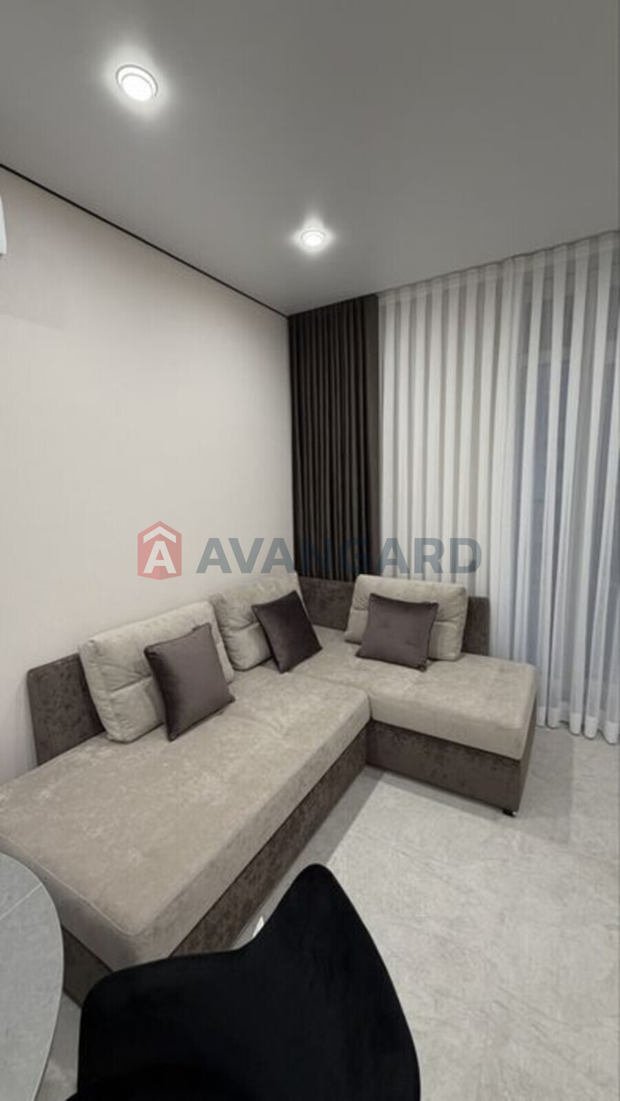 1 ����. ��������, 43/-/17 ��. �., 4/10 ���� ���� 6