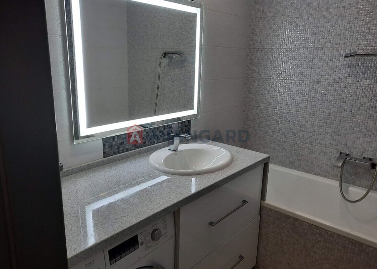 2 ��. ��������, 78/-/16 ��. �., 4/7 ������ ���� 14