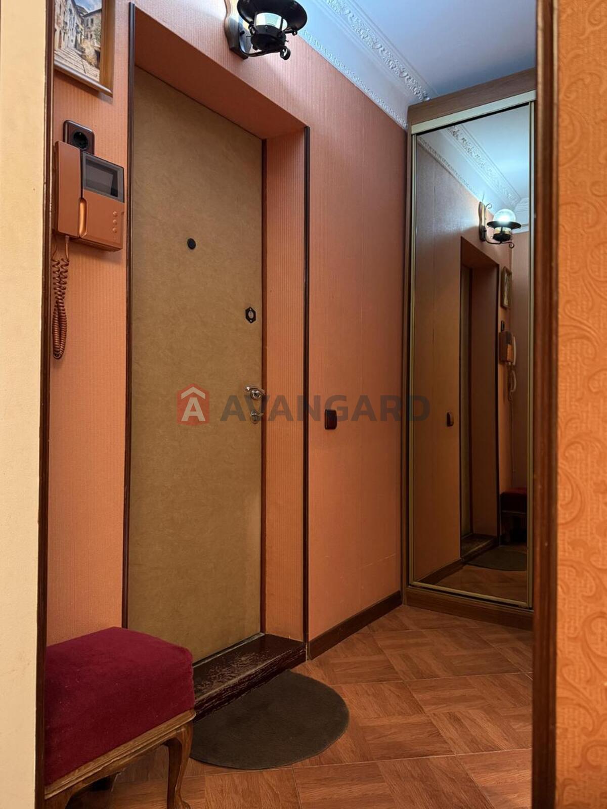 1 ����. ��������, 34/-/6 ��. �., 2/9 ���� ���� 8