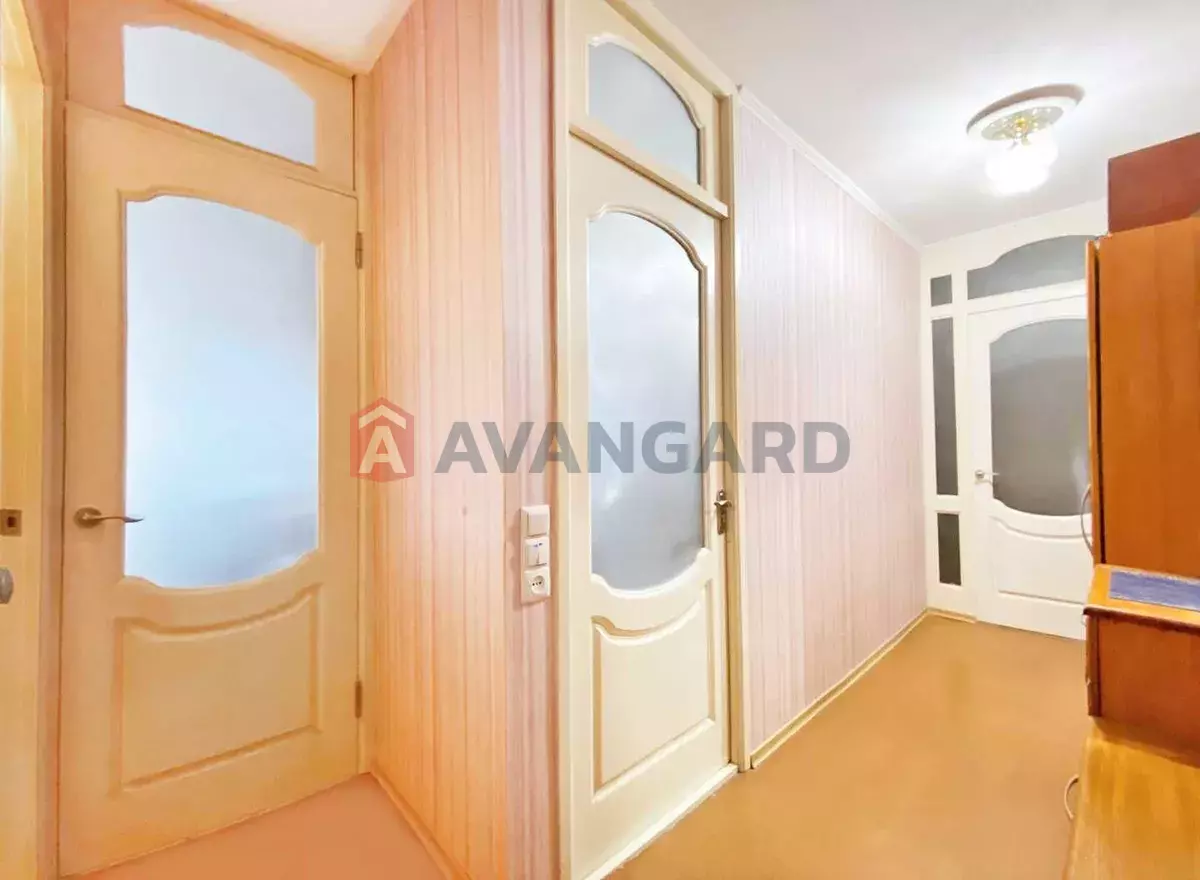 3 . , 66/-/8 . ., 8/9   8