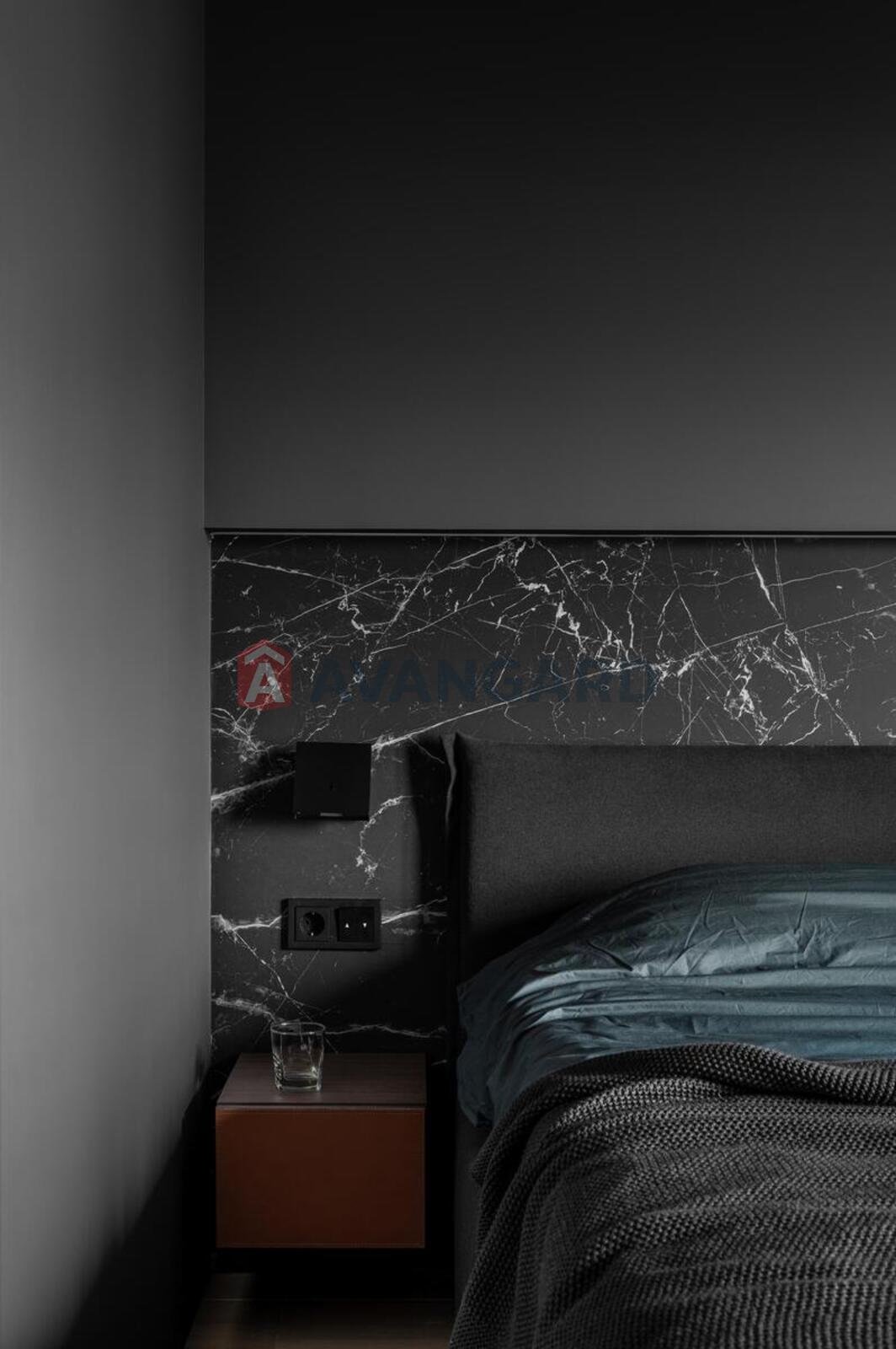 3 ��. ��������, 180/56/65 ��. �., 13/24 ������ ���� 12