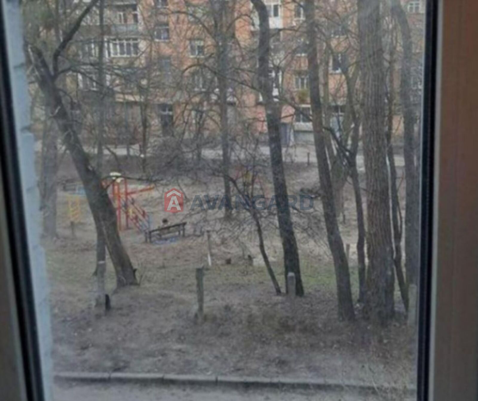 1 ��. ��������, 32,18/17,4/6,10 ��. �., 2/5 ������ ���� 7