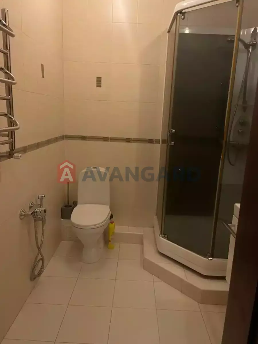 4 ��. ��������, 104/60/20 ��. �., 10/10 ������ ���� 13