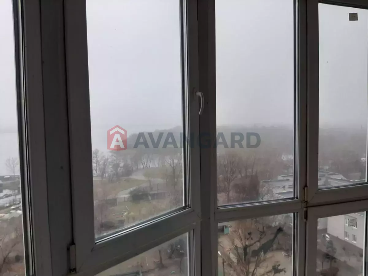 1 ��. ��������, 26/-/18 ��. �., 10/10 ������ ���� 6