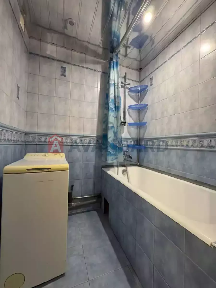 4 ��. ��������, 78/51/7 ��. �., 3/9 ������ ���� 7