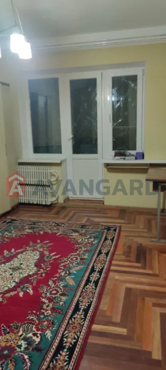 1 ��. ��������, 33/-/7 ��. �., 4/9 ������ ���� 8