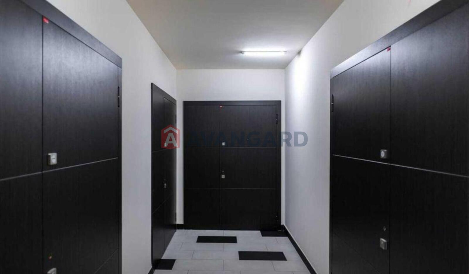 2 ��. ��������, 73/-/18 ��. �., 16/24 ������ ���� 6