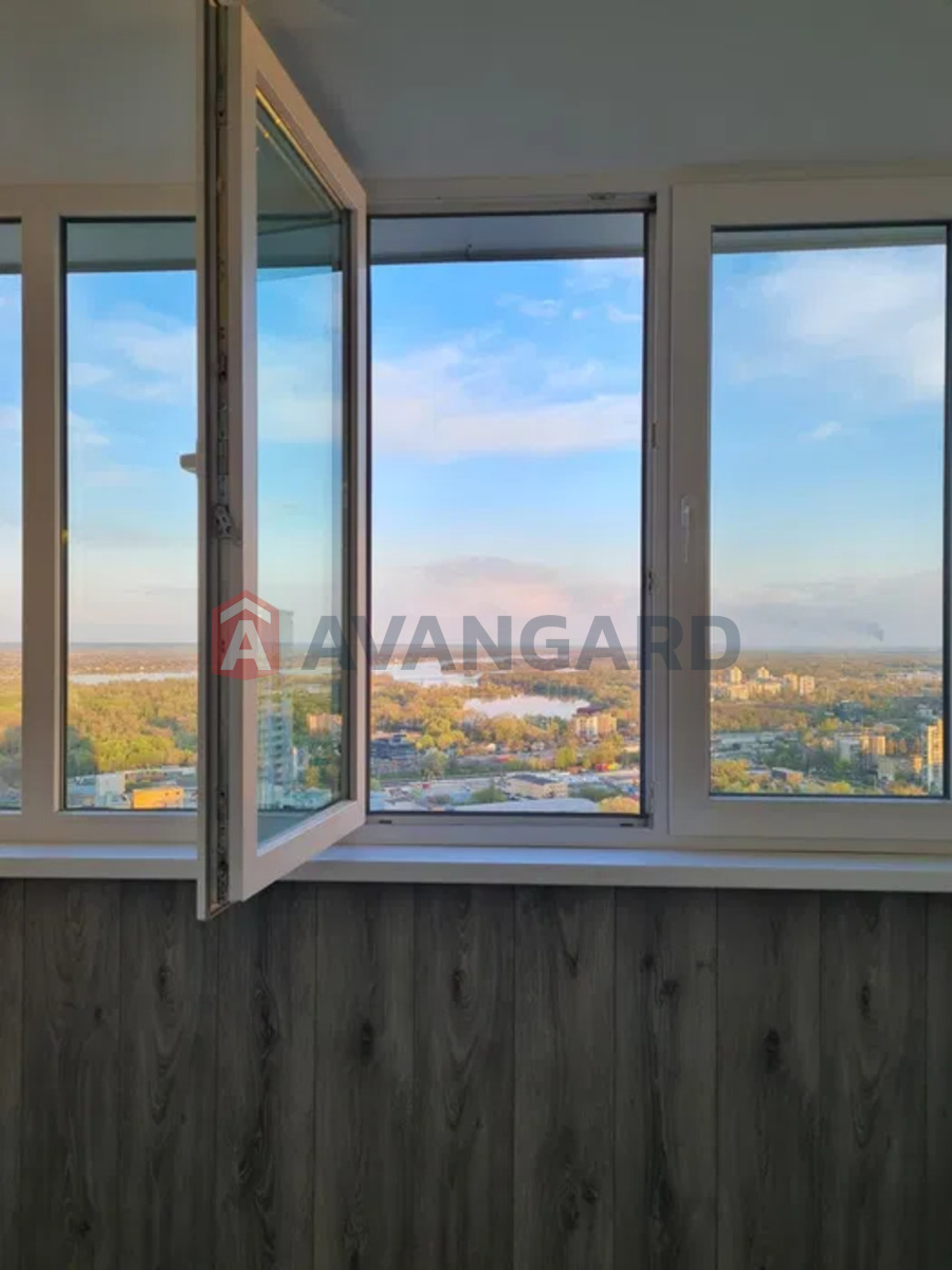 1 ��. ��������, 45/-/10 ��. �., 19/25 ������ ���� 4