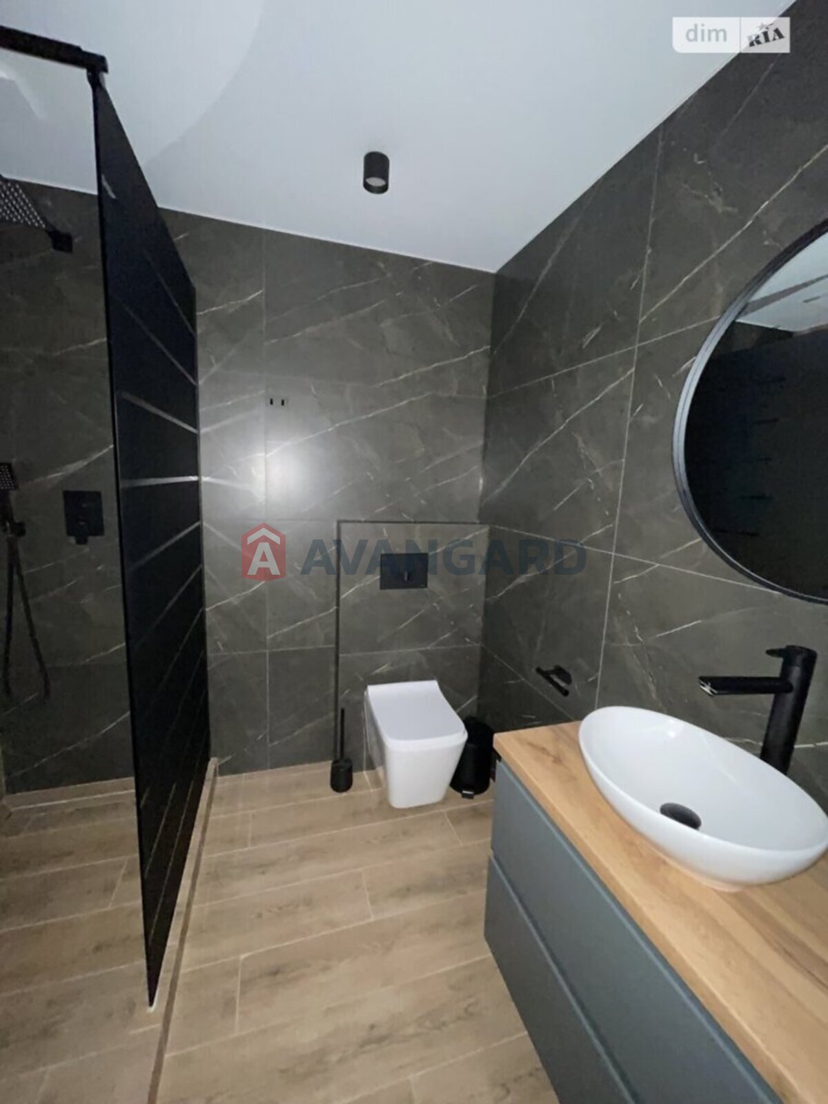 2 ��. ��������, 68/-/- ��. �., 10/10 ������ ���� 16