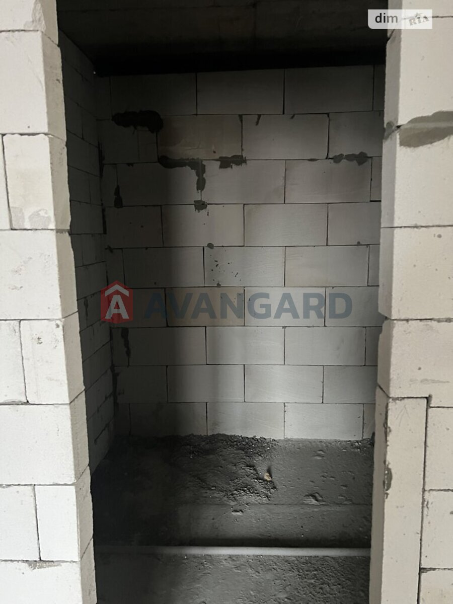 1 . , 48.5/16.3/18.1 . ., 7/11   5