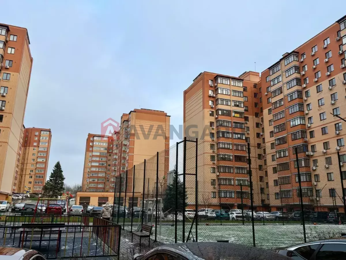 3 ��. ��������, 57/-/- ��. �., 10/12 ������ ���� 22