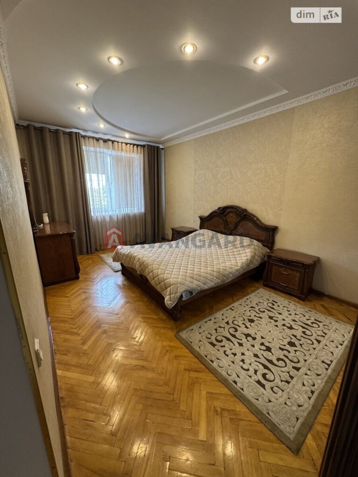 3 ����. ��������, 75/-/9 ��. �., 2/3 ���� ���� 12