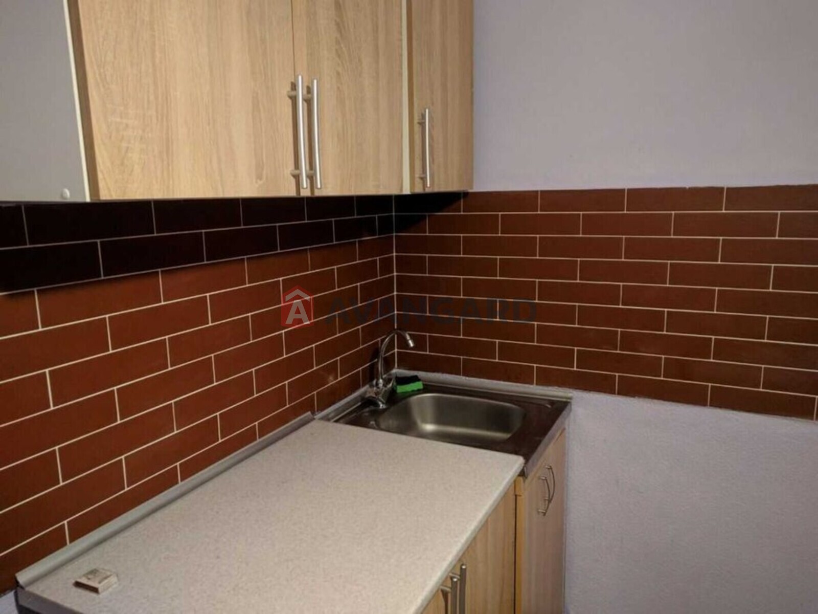 2 ��. ��������, 47/-/7 ��. �., 2/9 ������ ���� 9