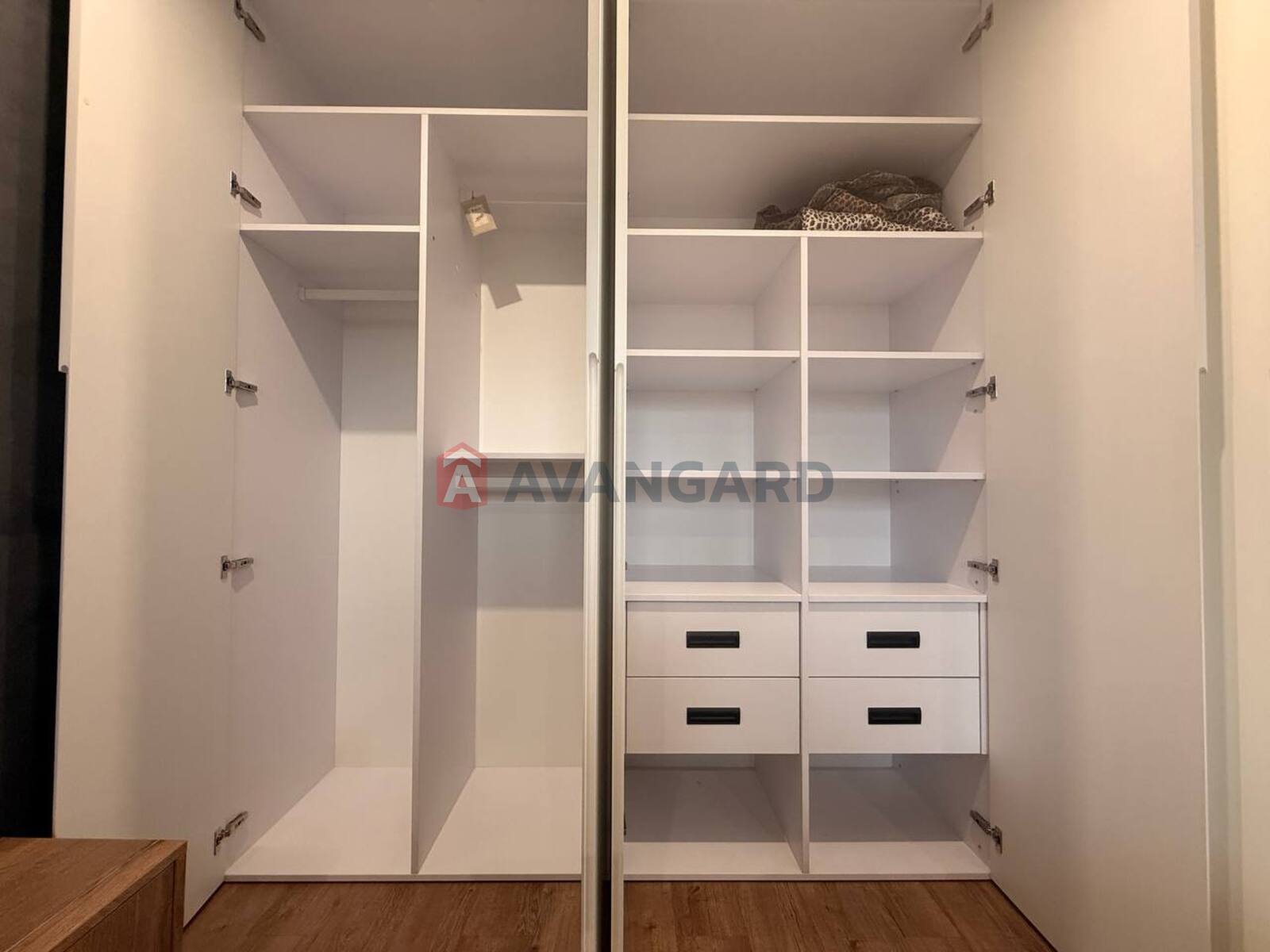 2 . , 52/-/6 . ., 2/9   9