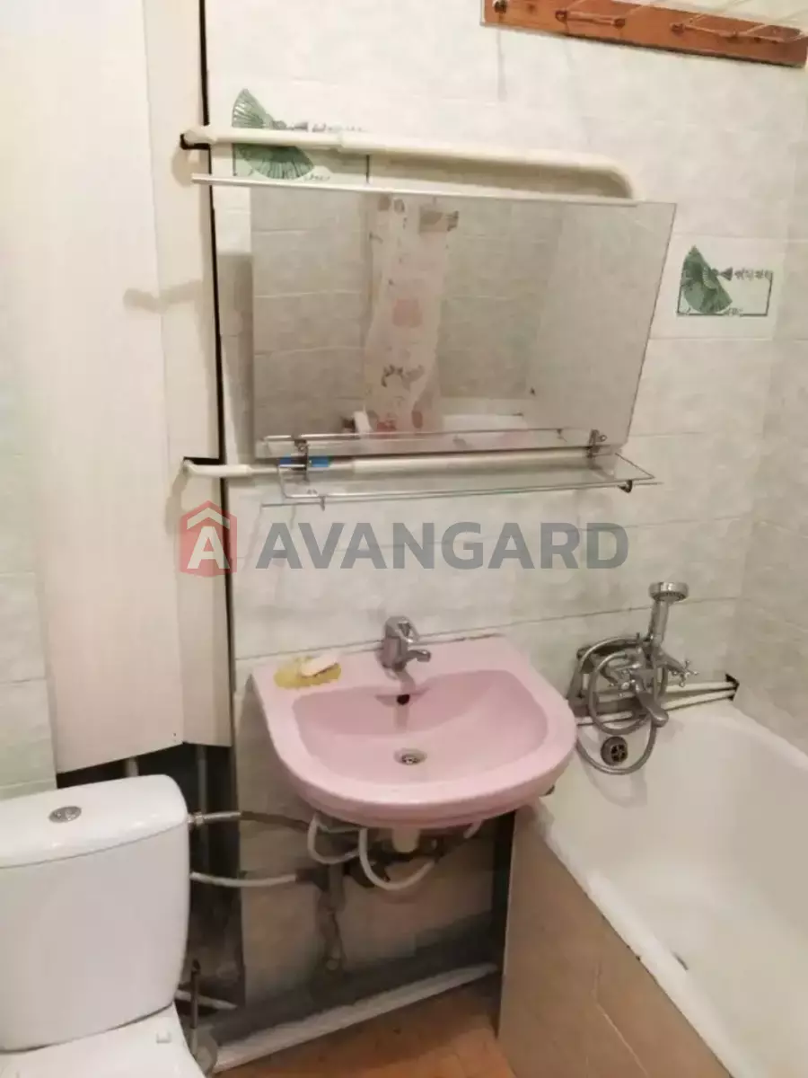 2 ��. ��������, 44/29/5 ��. �., 3/5 ������ ���� 10