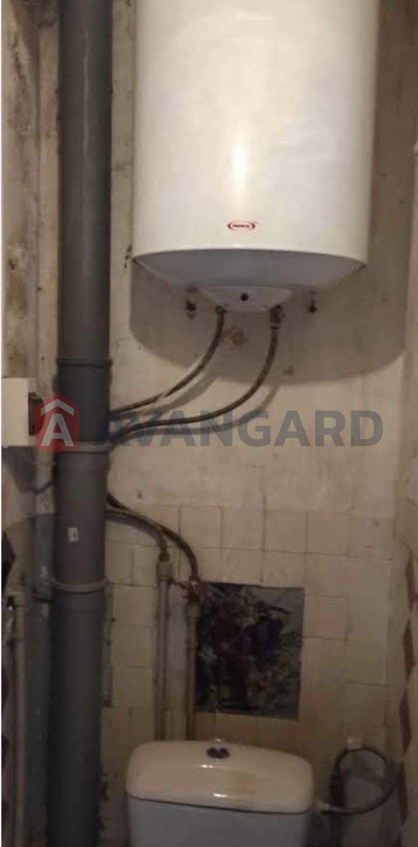 2 ��. ��������, 49/42/8 ��. �., 3/9 ������ ���� 7