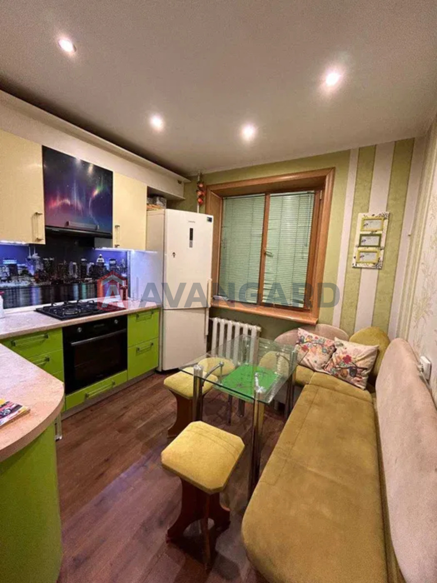 1 . , 49/32/13 . ., 1/9   2