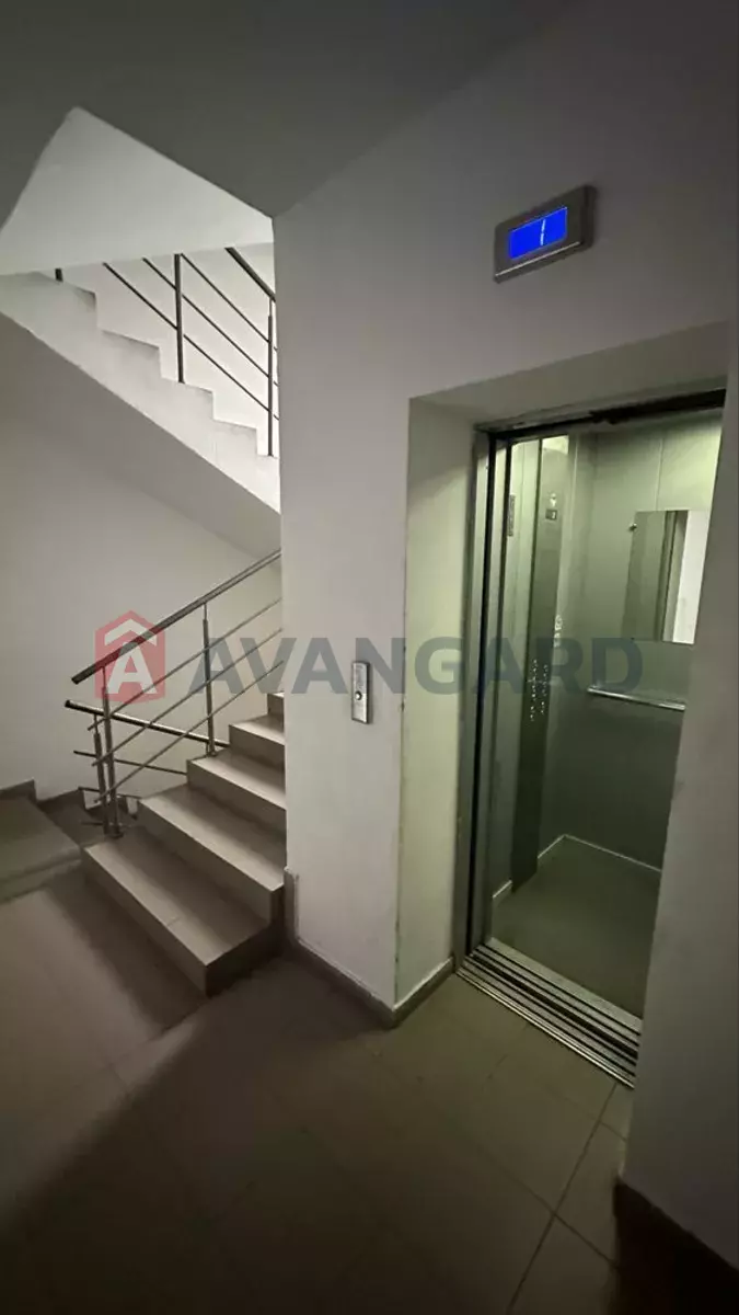 1 ��. ��������, 26/-/18 ��. �., 10/10 ������ ���� 12