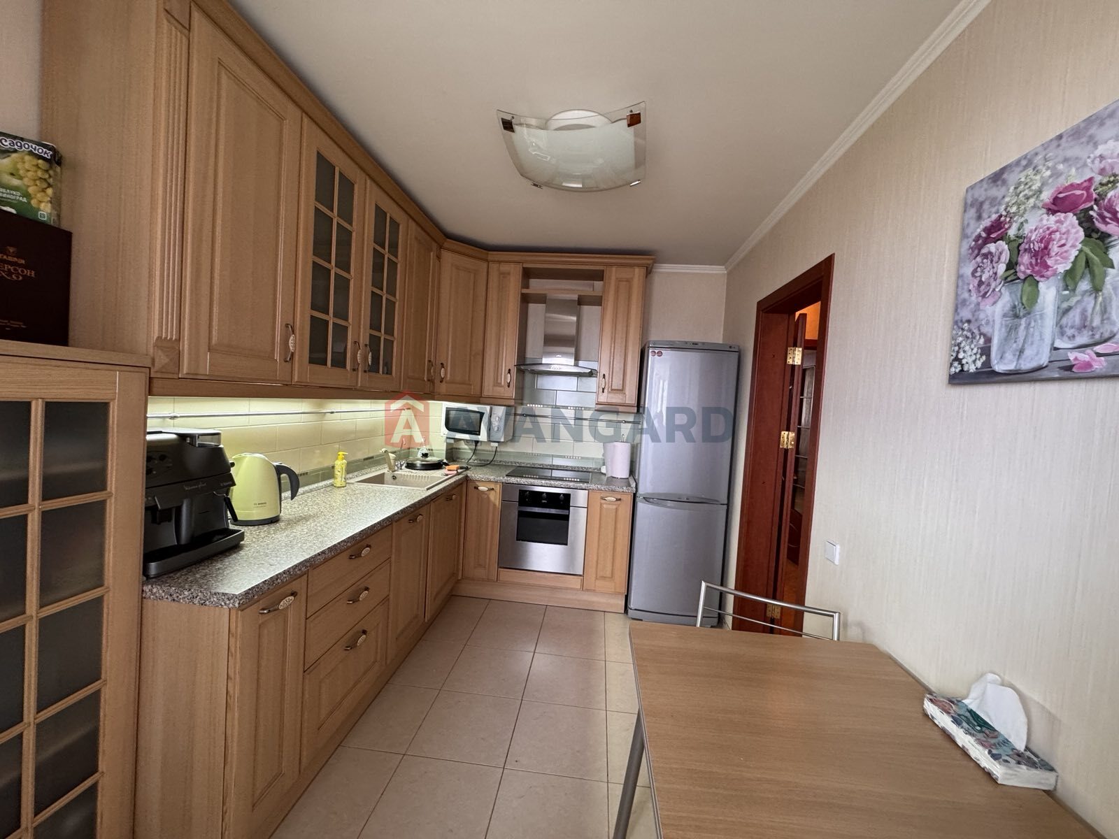 4 ��. ��������, 96,6/63,4/33,5 ��. �., 10/14 ������ ���� 5