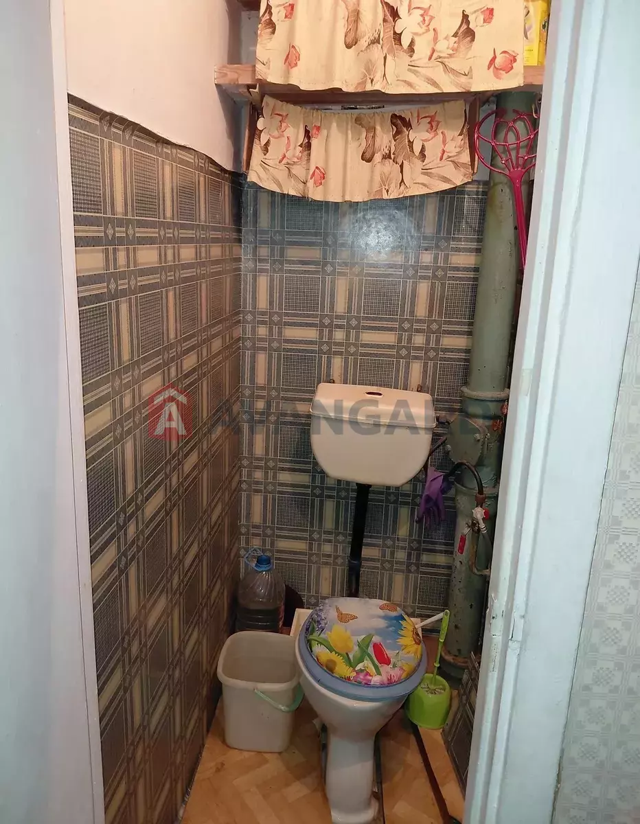 3 . , 65/38/8 . ., 9/9   7