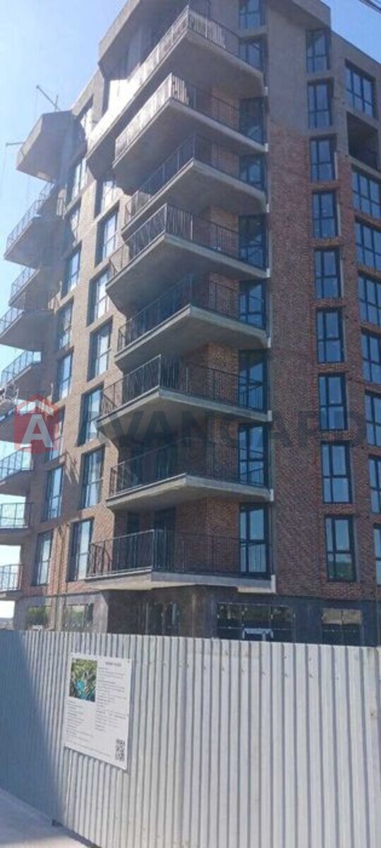 1 ��. ��������, 38/-/15 ��. �., 7/10 ������ ���� 3