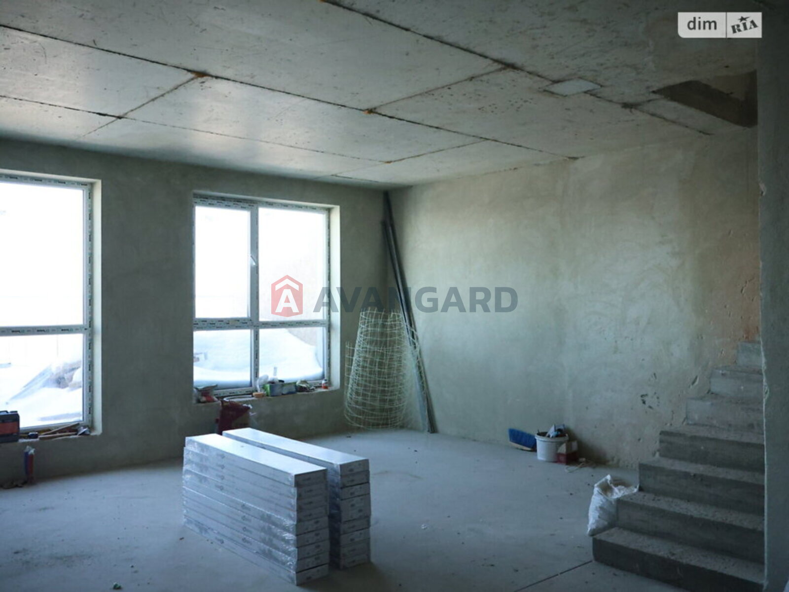 3 ����. ��������, 91/22/34 ��. �., 9/10 ���� ���� 1