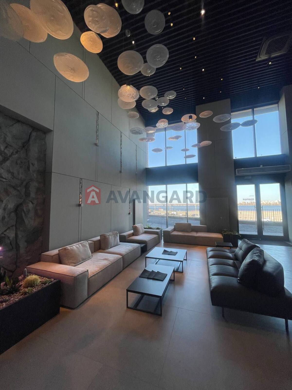 3 ��. ��������, 75,4/70/5 ��. �., 10/36 ������ ���� 2