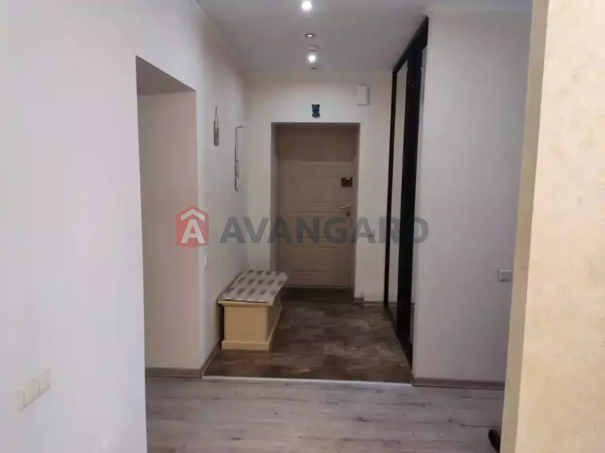 3 ����. ��������, 99/-/12 ��. �., 13/17 ���� ���� 10