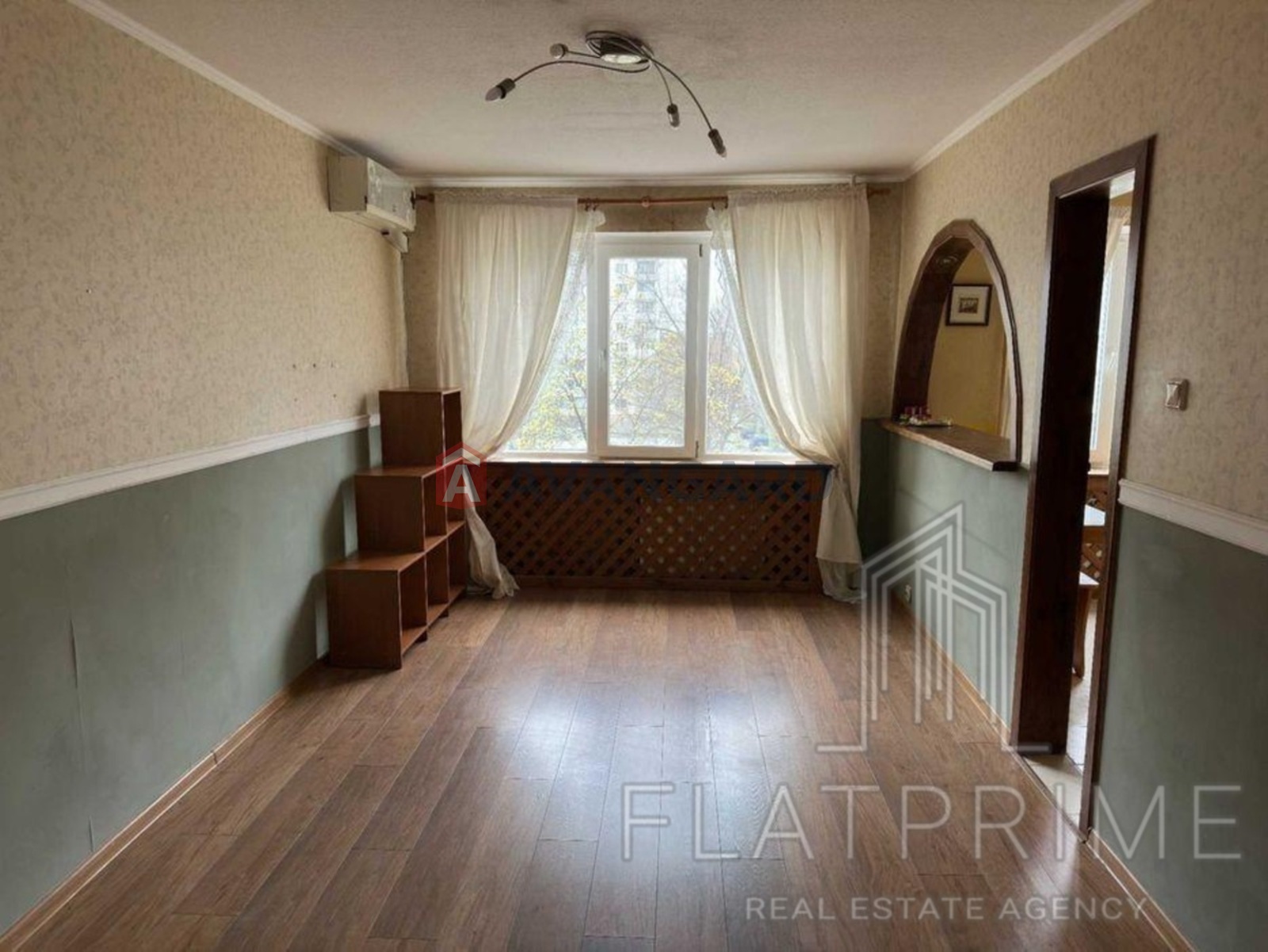 2 ��. ��������, 55/34/6 ��. �., 4/9 ������ ���� 13