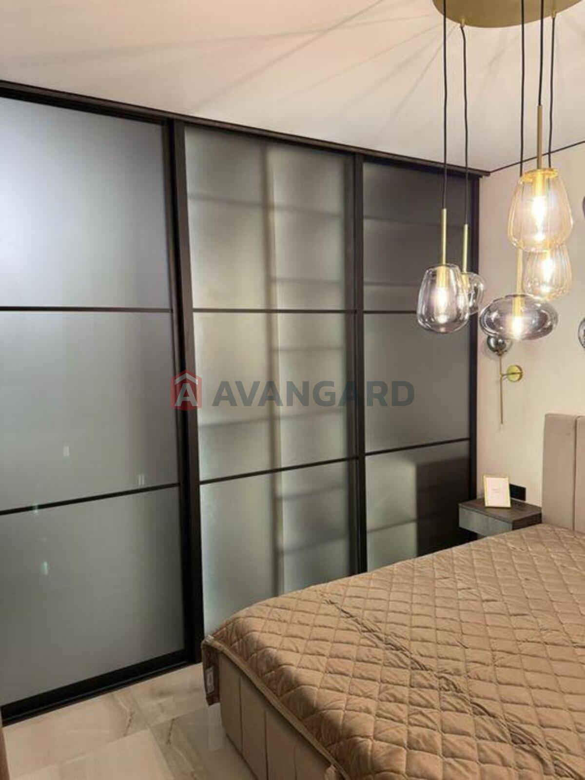 1 ��. ��������, 30/-/10 ��. �., 4/21 ������ ���� 15