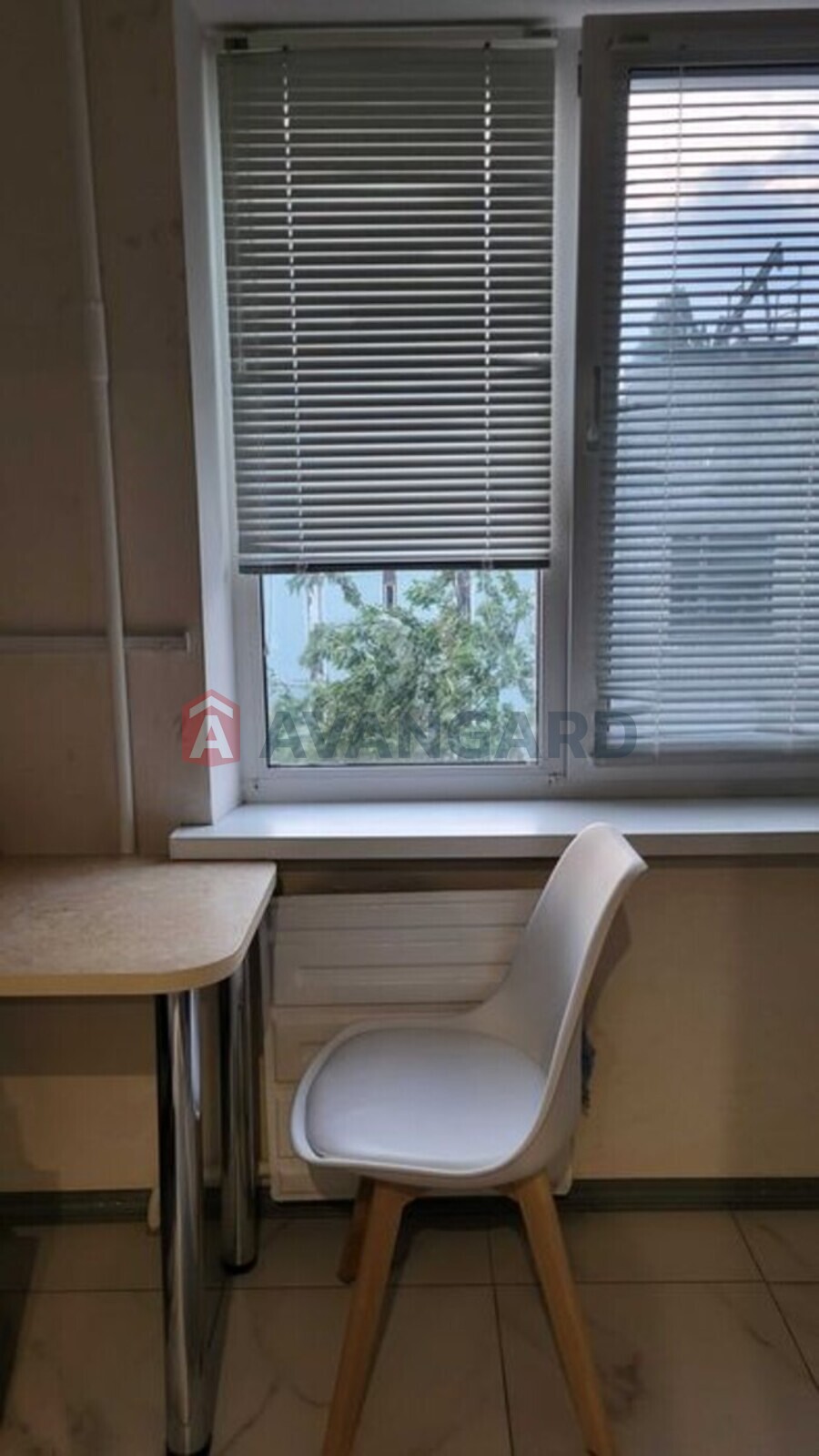 2 ��. ��������, 51/-/7 ��. �., 8/9 ������ ���� 10